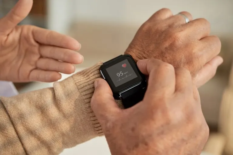 Setting smart watch